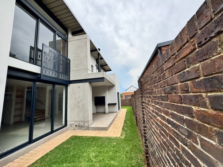 3 Bedroom Property for Sale in Helderzicht Eco Estate North West